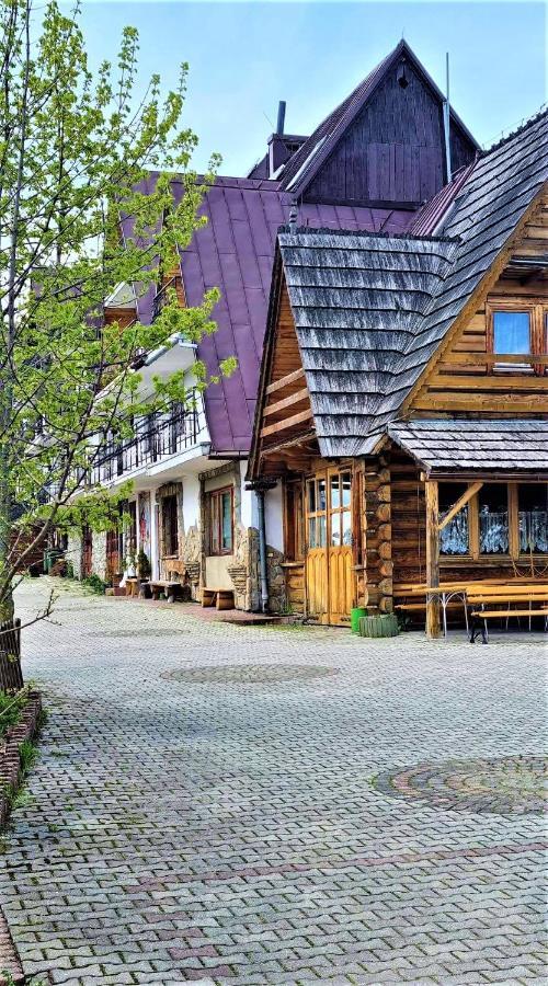 Hotel "Harnas" Zab-Bustryk Esterno foto