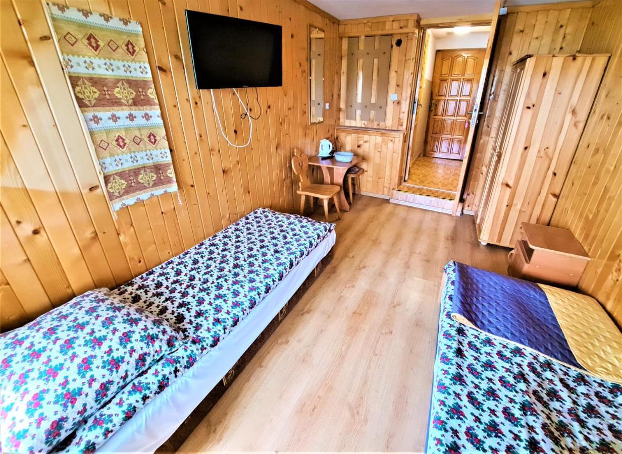 Hotel "Harnas" Zab-Bustryk Esterno foto