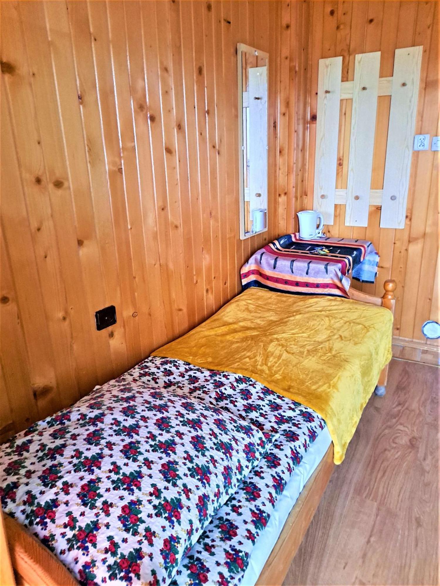 Hotel "Harnas" Zab-Bustryk Camera foto