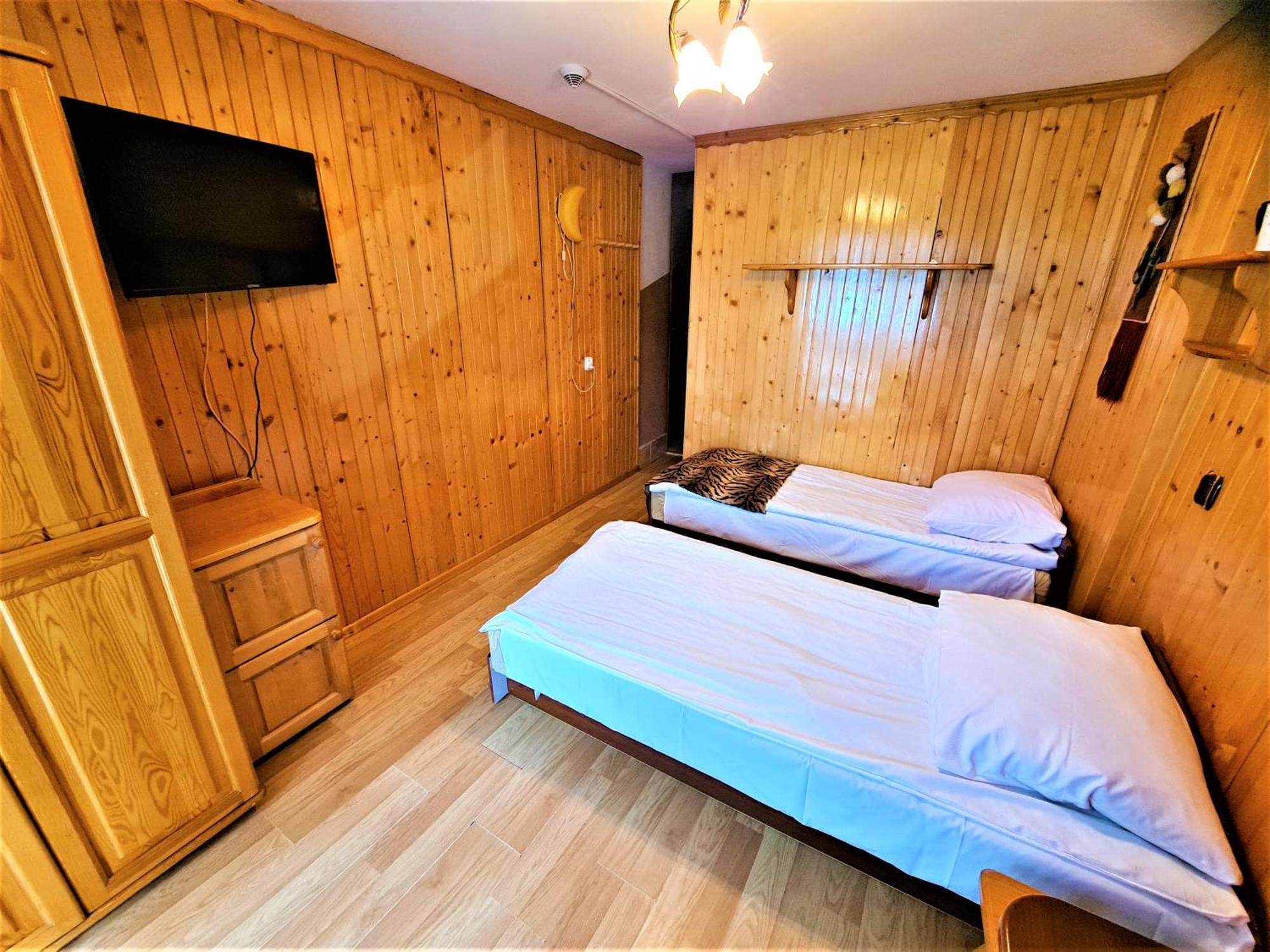 Hotel "Harnas" Zab-Bustryk Camera foto