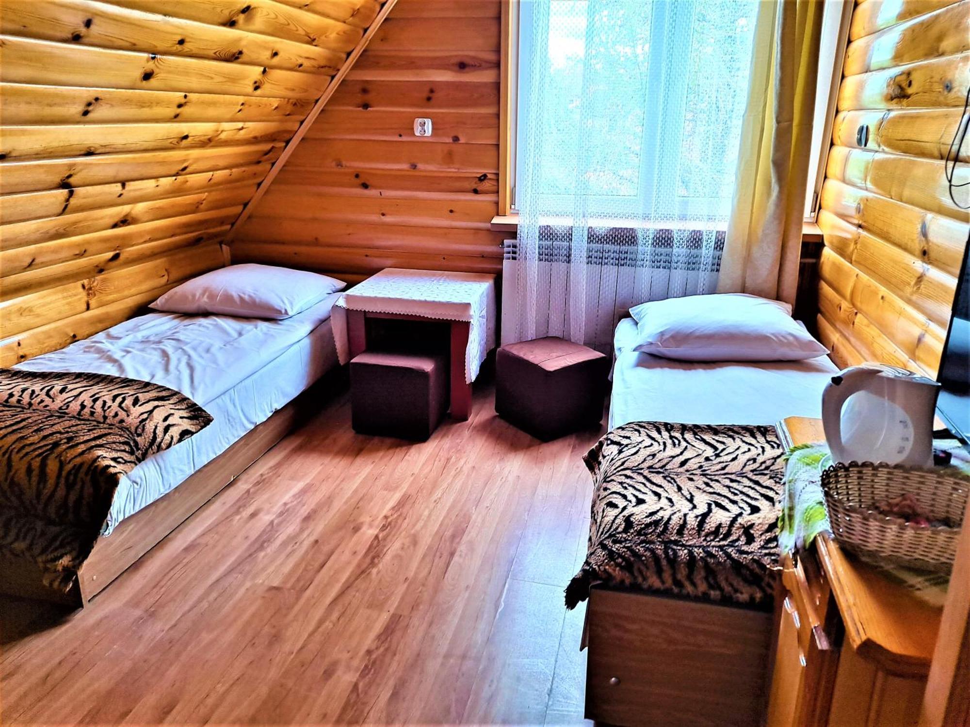 Hotel "Harnas" Zab-Bustryk Camera foto