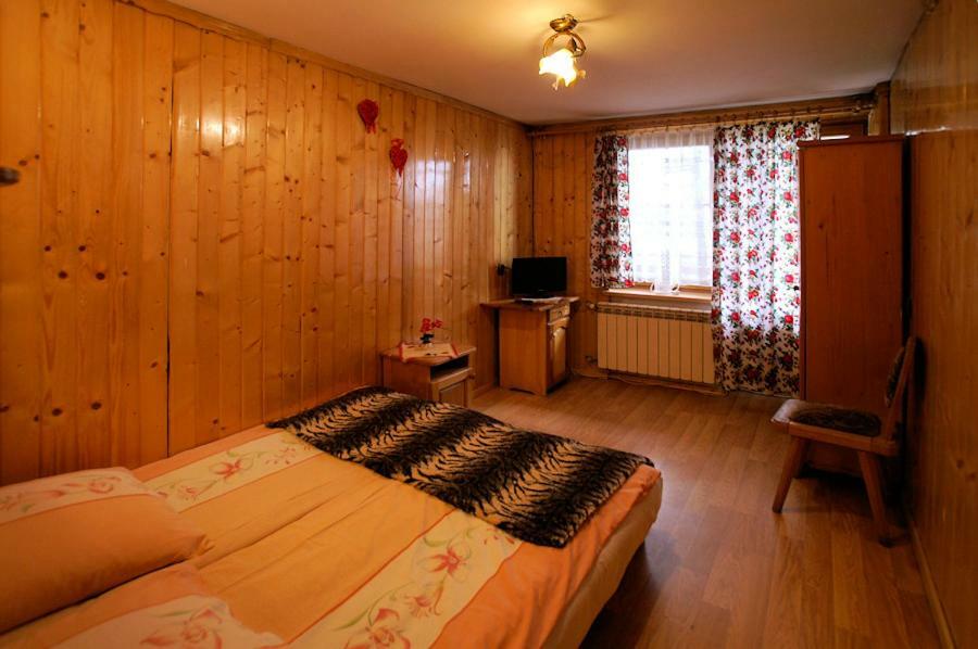 Hotel "Harnas" Zab-Bustryk Esterno foto